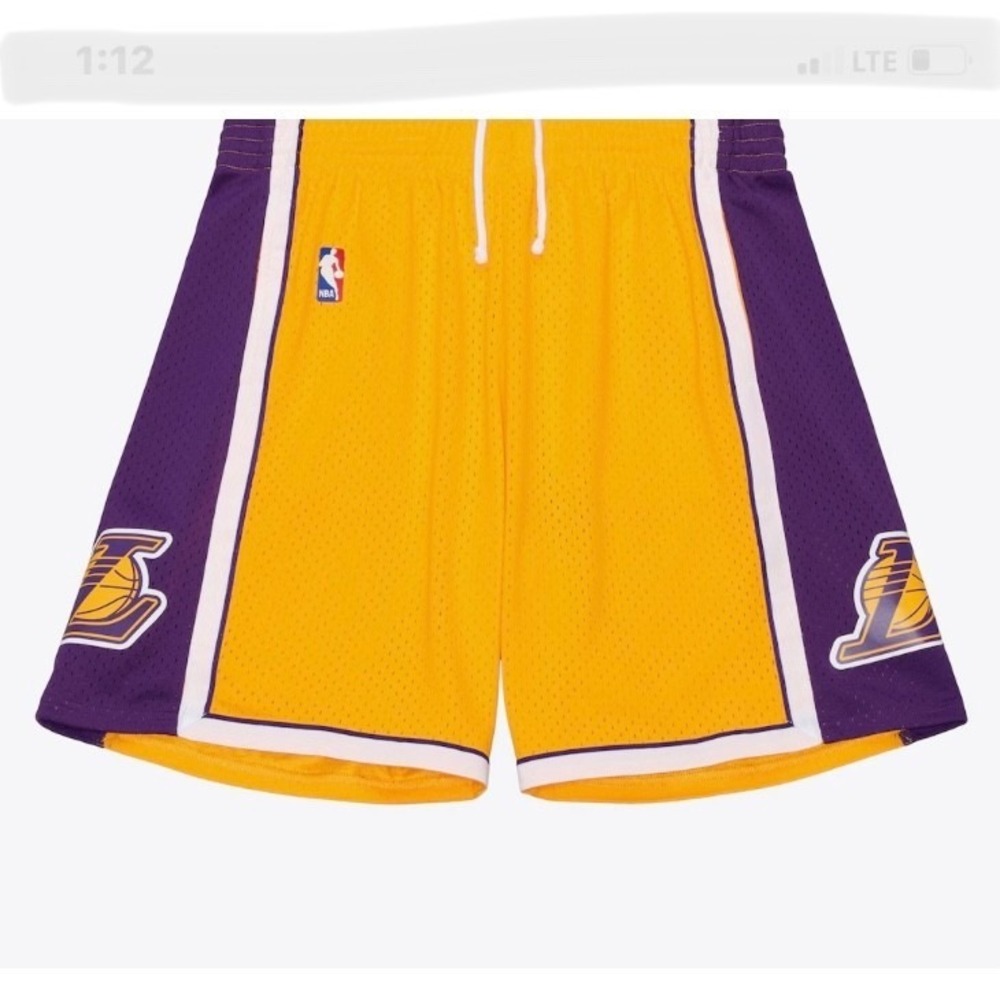LA Lakers NBA Home Shorts XL Gold 2009 Los Angeles Basketball HWC Mitchell Ness